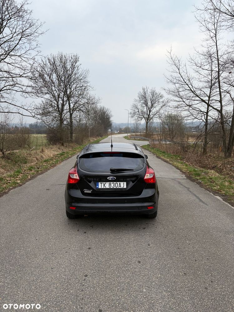 Ford Focus - 11