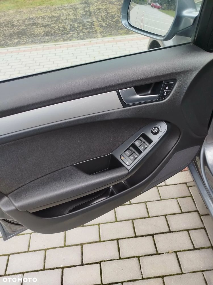 Audi A4 Avant 2.0 TDI - 12