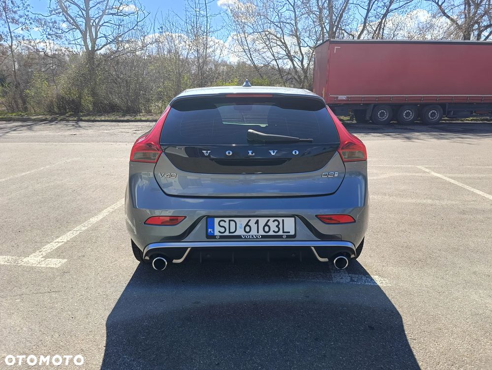 Volvo V40 D2 Geartronic RDesign - 10