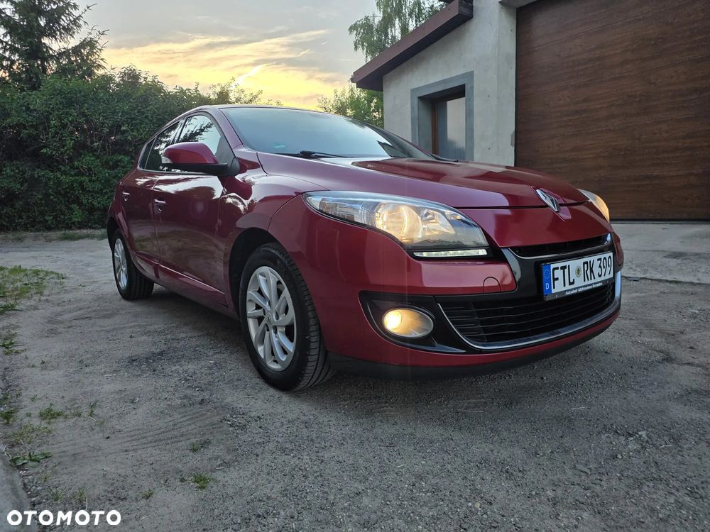 Renault Megane ENERGY TCe 115 Start & Stop Authentique - 29
