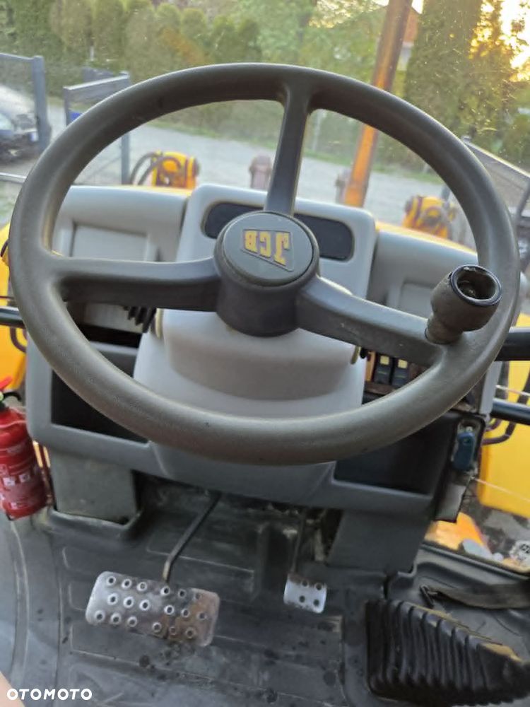 JCB 3CX - 13