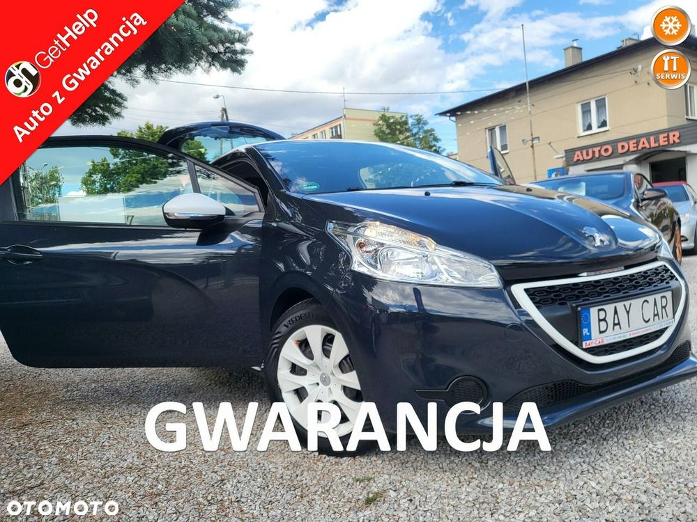Peugeot 208 - 1