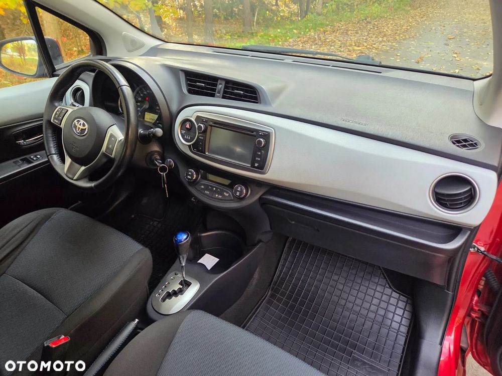 Toyota Yaris Hybrid 1.5 VVT-i Life - 26