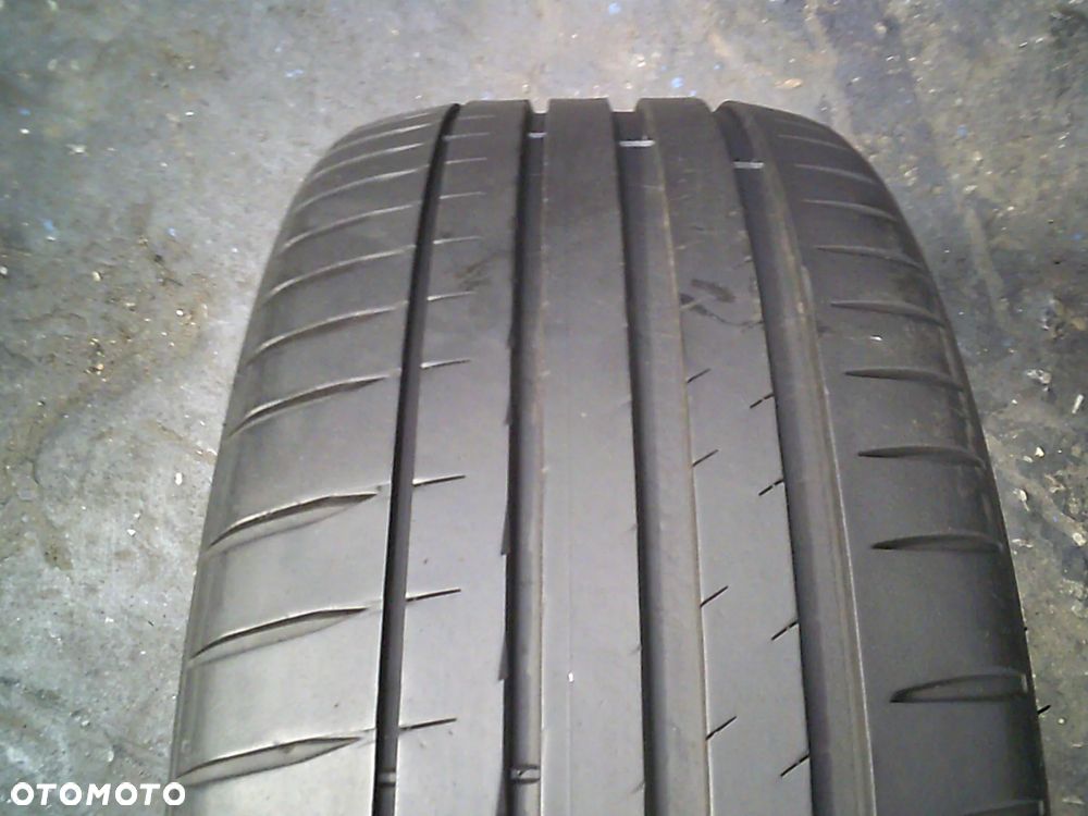 MICHELIN Pilot Sport 4 225/45R18 5,7mm 2024 - 1