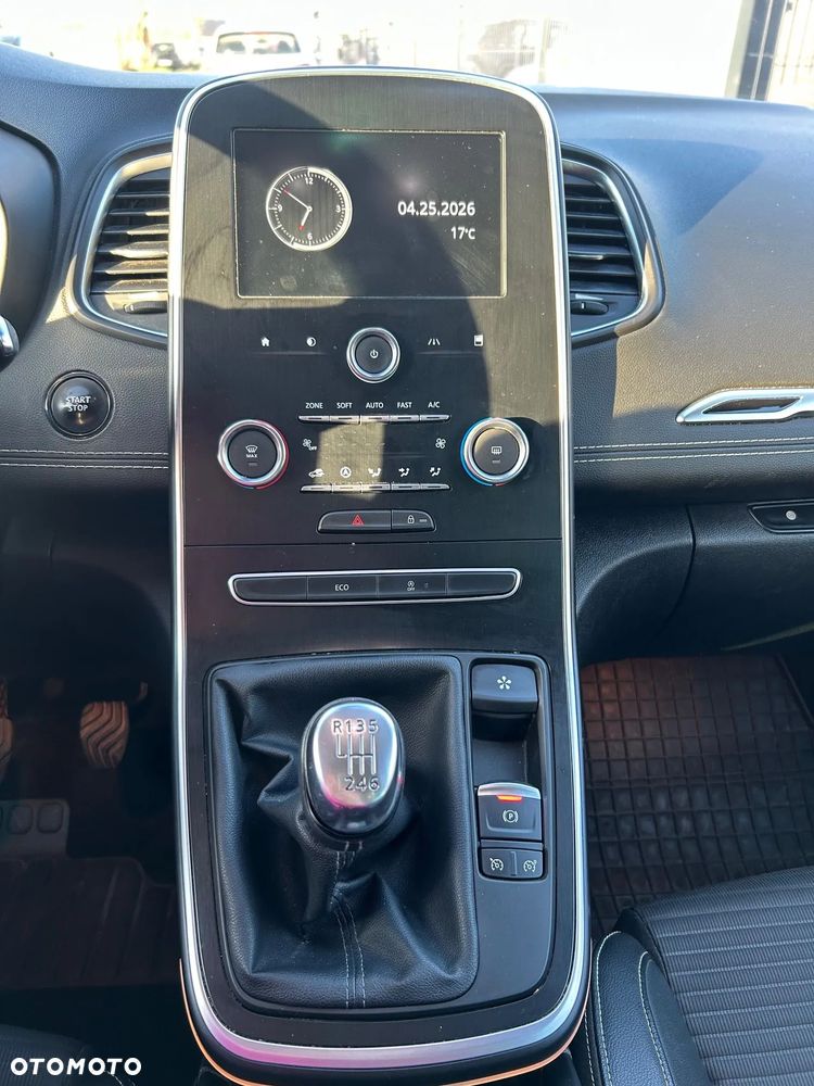Renault Grand Scenic - 7