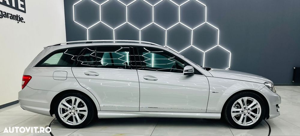 Mercedes-Benz C 200 CDI DPF Automatik BlueEFFICIENCY Special Edition - 34