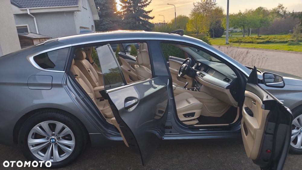 BMW 5GT 530d - 34
