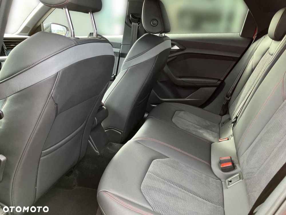 Audi A1 Sportback 40 TFSI S-Line S tronic - 16