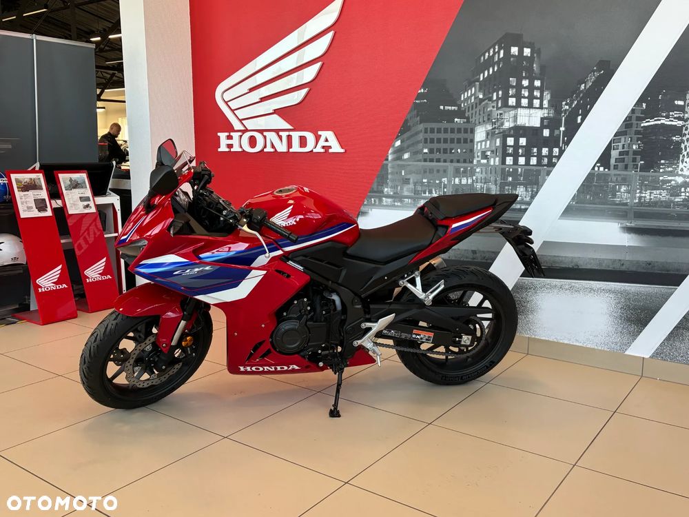 Honda CBR - 3