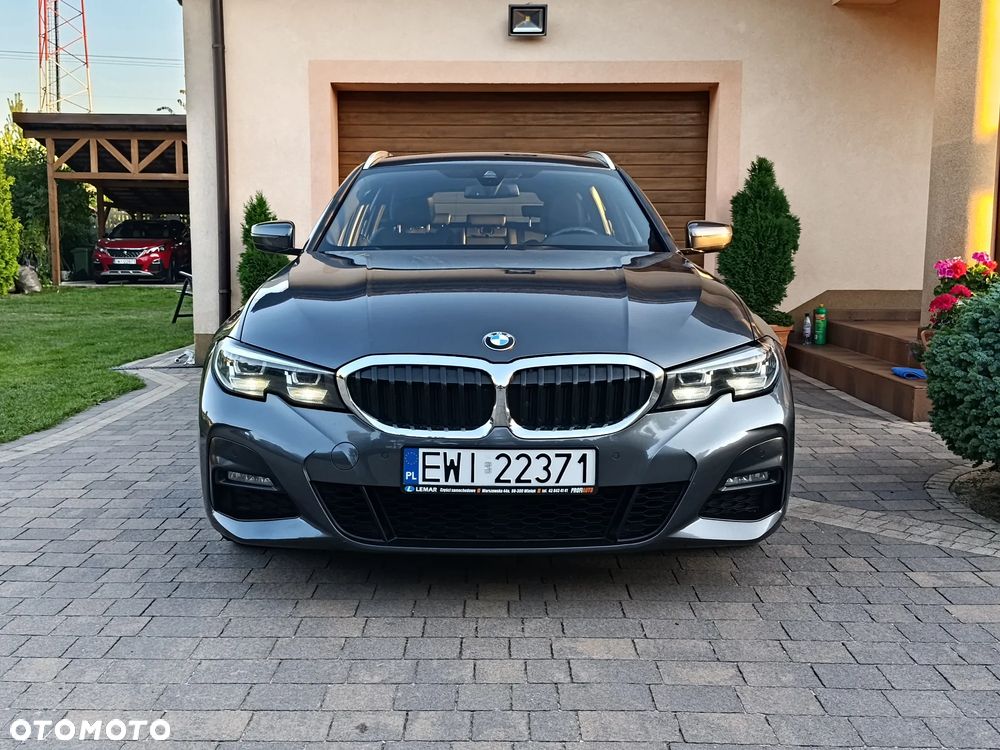BMW Seria 3 330i M Sport sport - 3