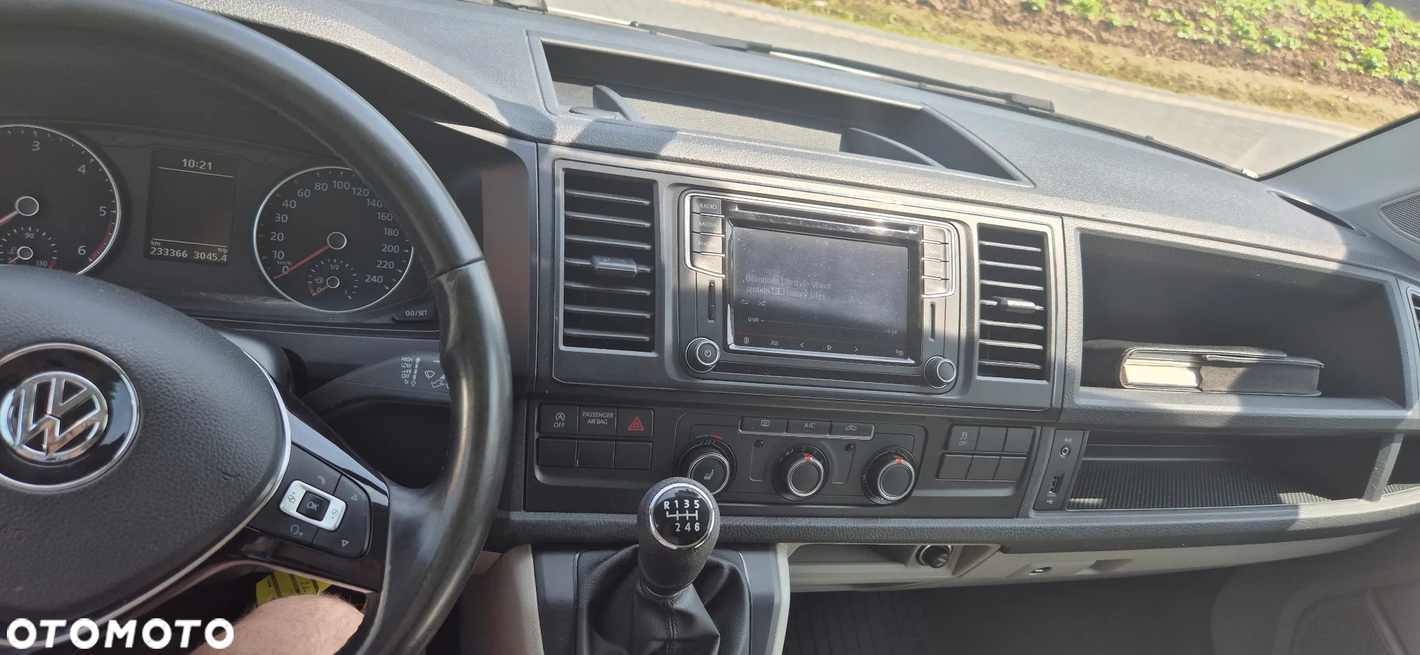 Volkswagen Transporter - 7