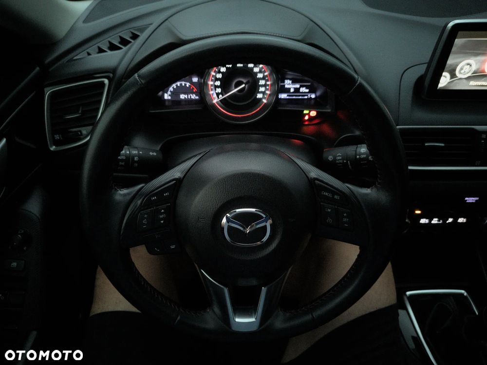 Mazda 3 SKYACTIV-G 120 NAKAMA - 19