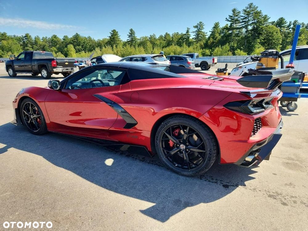 Chevrolet Corvette - 3