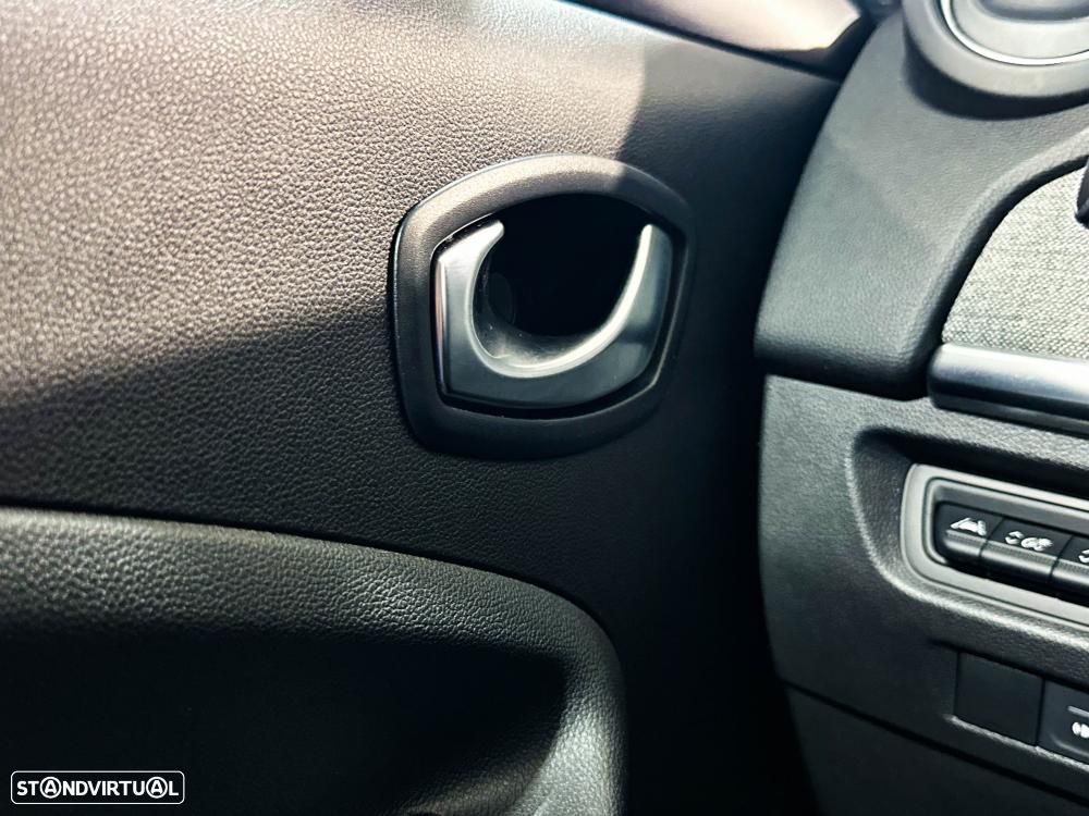 Renault Zoe (c/ Bateria) EV50 135hp Techno - 47