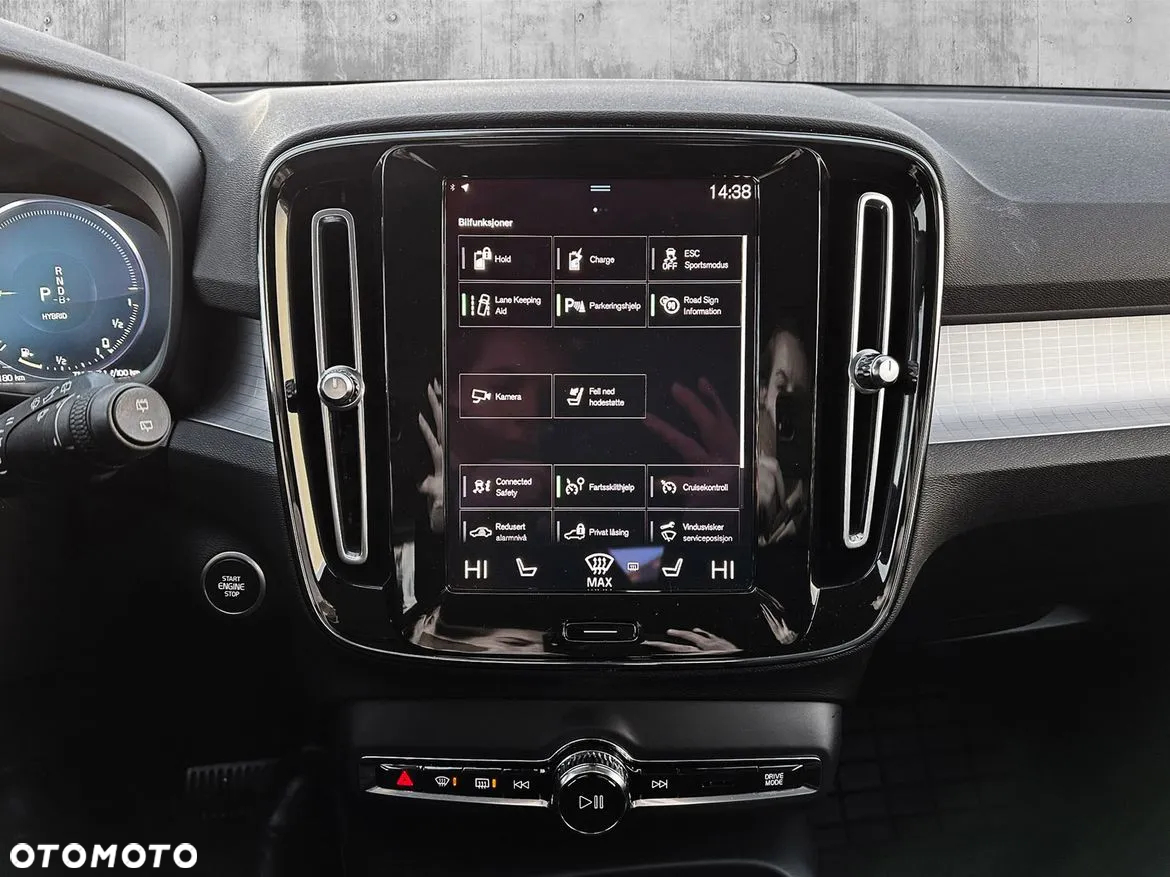 Volvo XC 40 T5 Plug-In Hybrid Inscription - 16