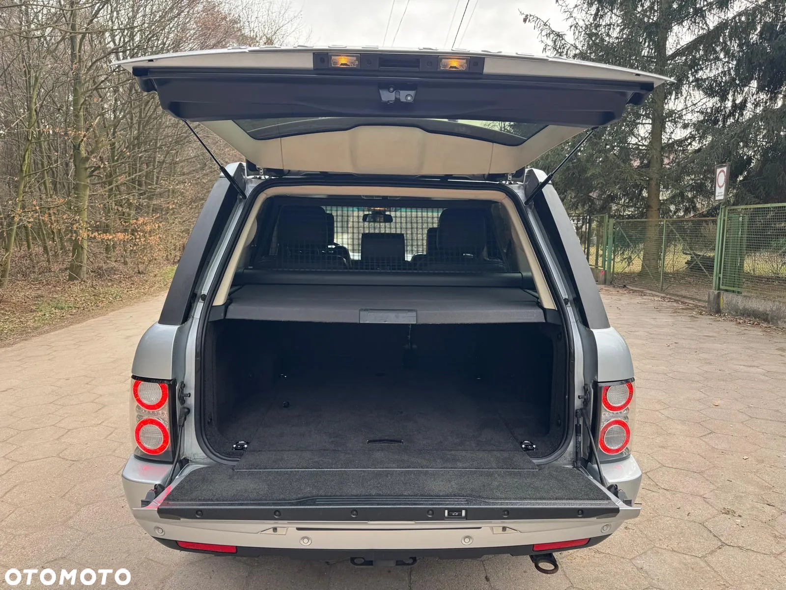 Land Rover Range Rover - 10