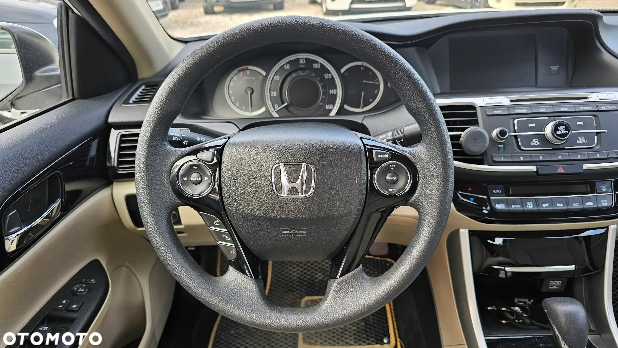 Honda Accord 2.4 LX - 18