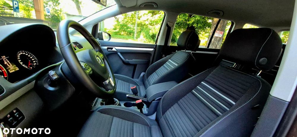 Volkswagen Touran 1.2 TSI Cup - 12