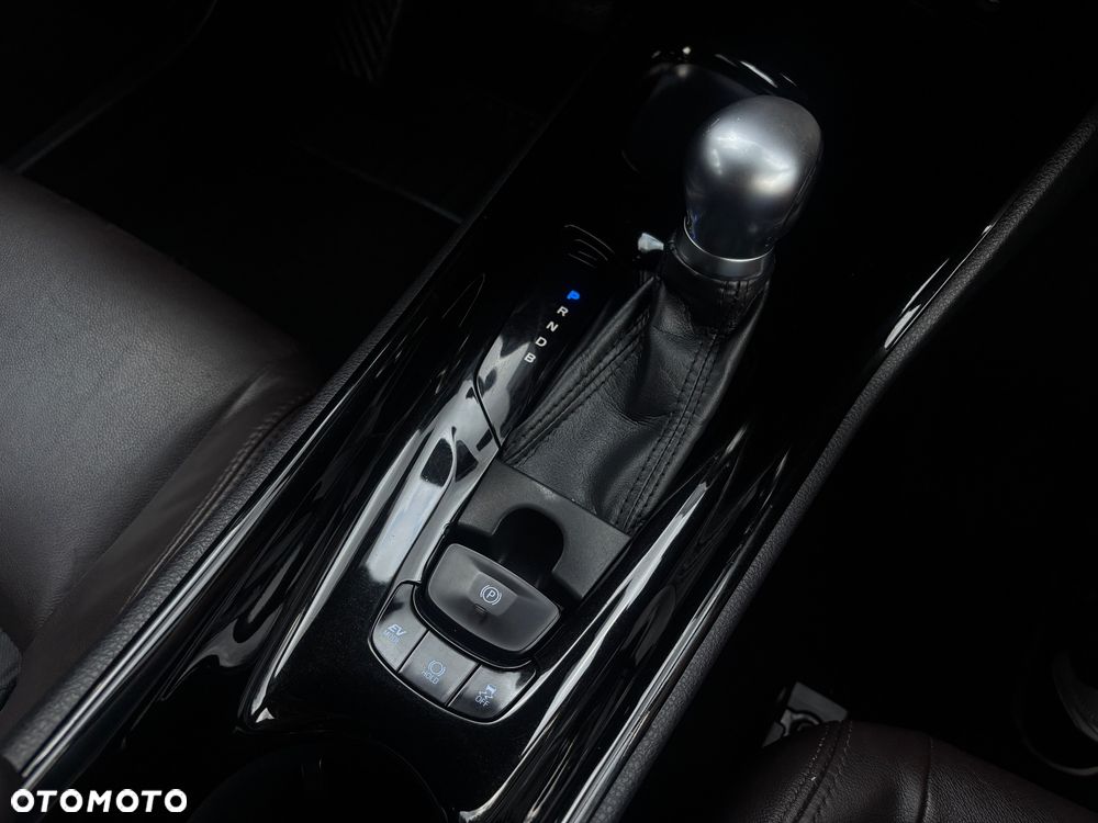 Toyota C-HR Business-Edition - 36