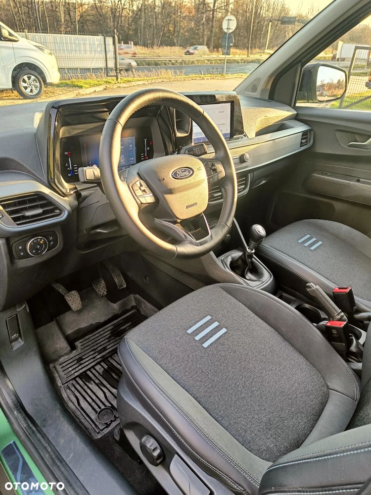 Ford Tourneo Courier 1.0 EcoBoost ACTIVE - 9