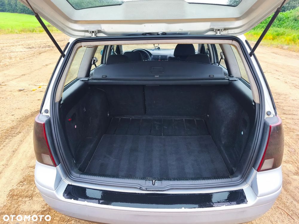 Volkswagen Golf 1.9 TDI - 13