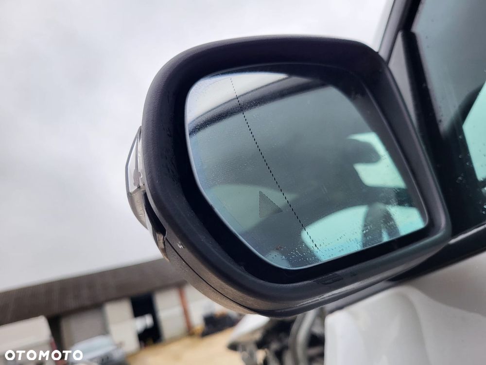 Mercedes-Benz GLA 220 d 4Matic 8G-DCT AMG Line Advanced Plus - 23