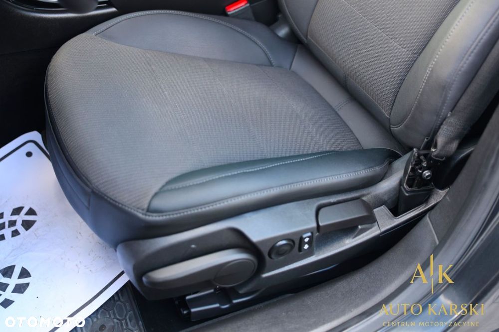 Opel Insignia - 33