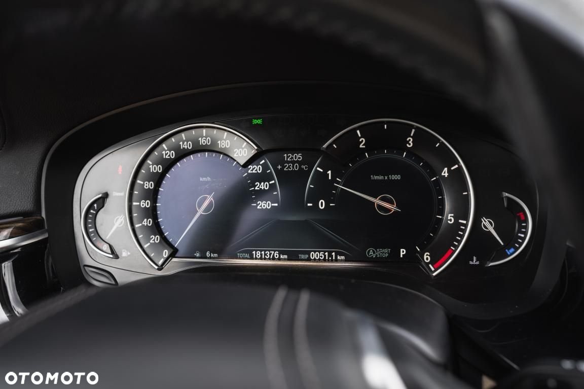 BMW Seria 5 - 15