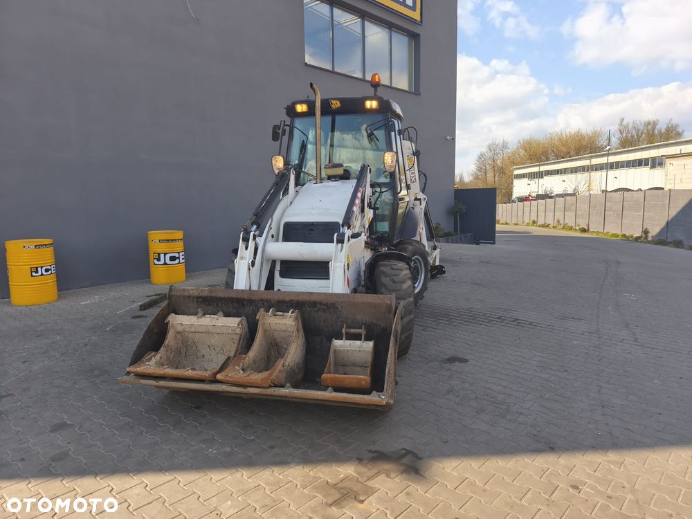 JCB 2CX - 4