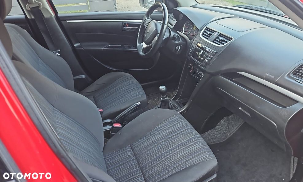 Suzuki Swift 1.2 4x4 Club - 8