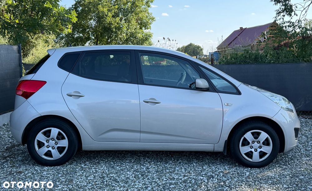 Kia Venga 1.4 L - 4