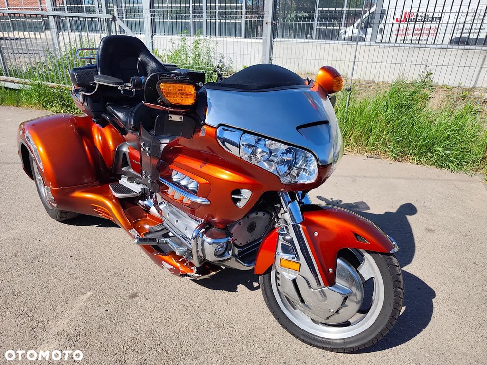Honda GL - 28