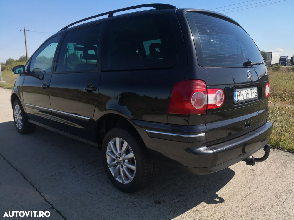 Volkswagen Sharan 1.9 TDI 4Motion Highline - 11