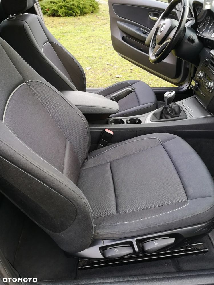 BMW Seria 1 - 15
