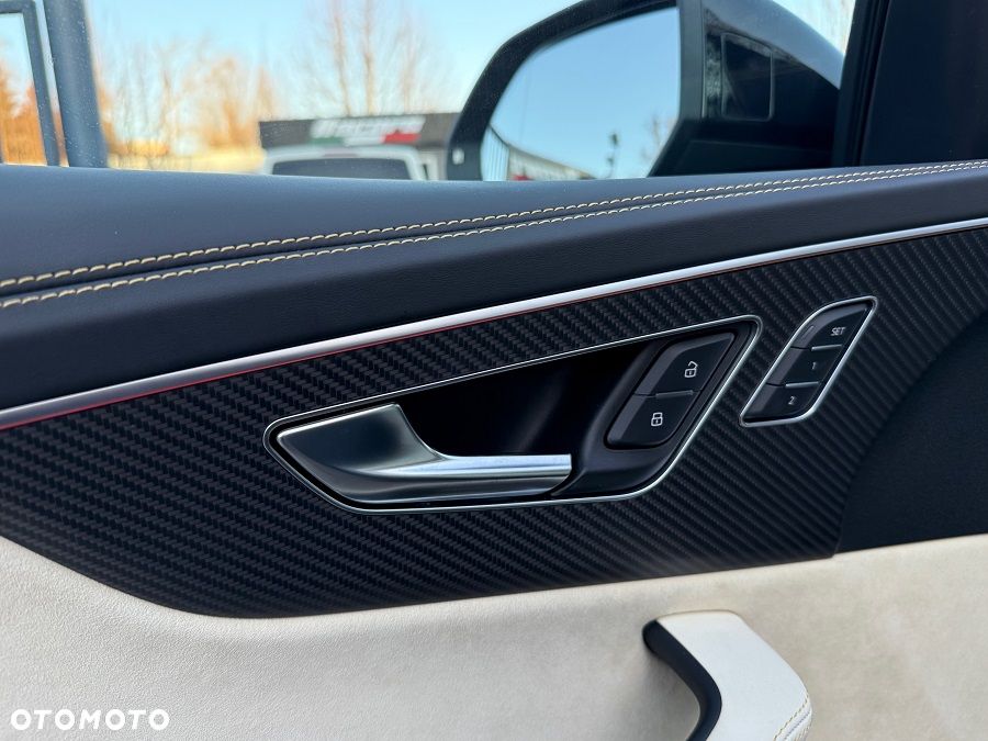 Audi RS Q8 TFSI quattro tiptronic - 15