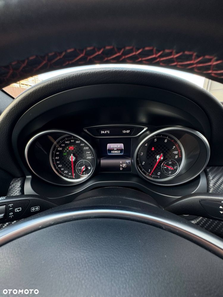 Mercedes-Benz Klasa A 220 4-Matic AMG Line - 12