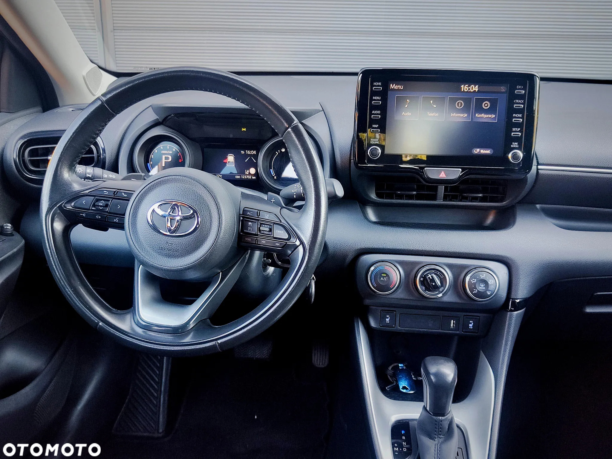 Toyota Yaris 1.5 Comfort CVT - 13