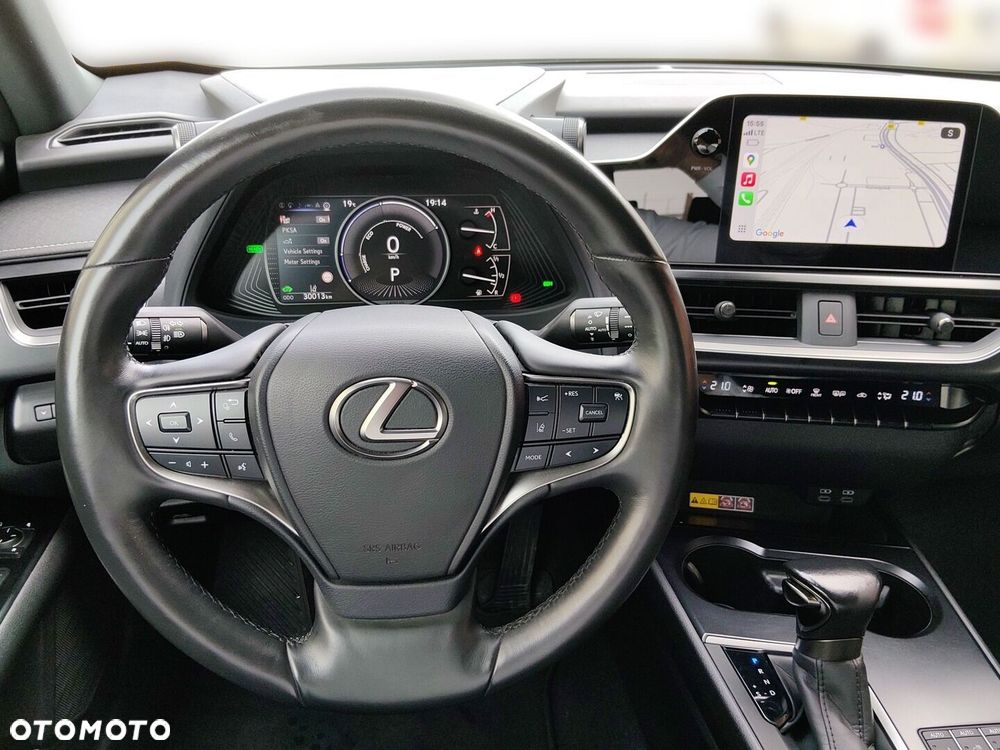 Lexus UX 250h GPF F Sport Design 2WD - 17