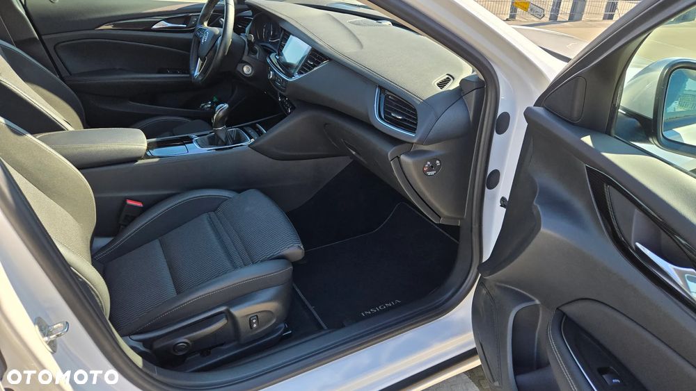 Opel Insignia 1.6 CDTI Innovation S&S - 26