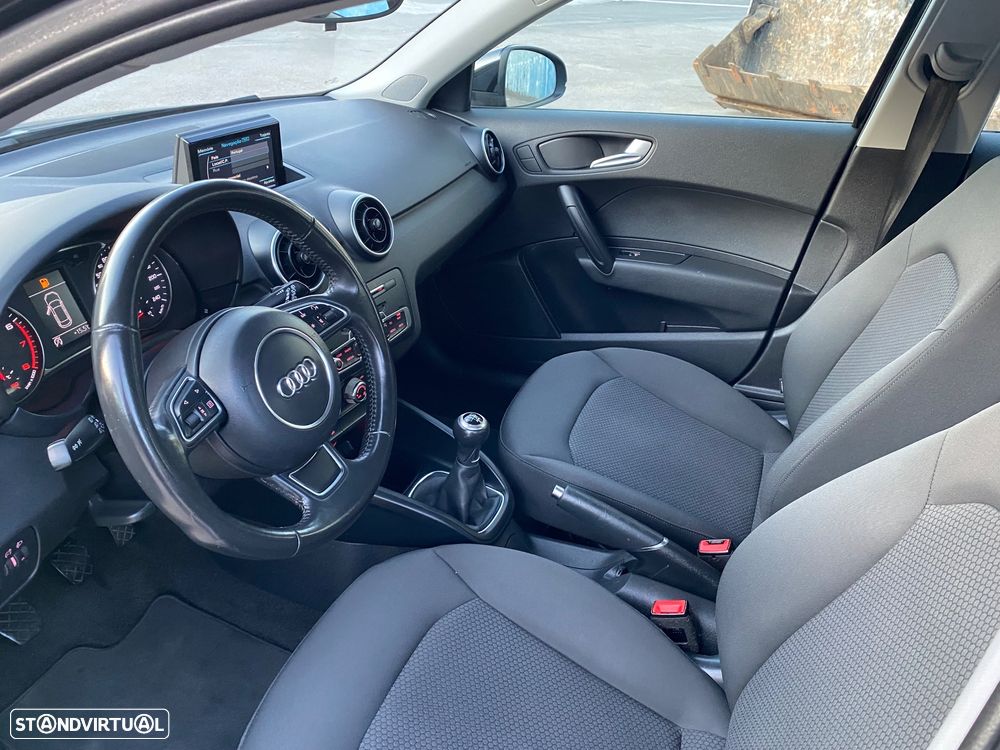 Audi A1 Sportback 1.0 TFSI ultra design - 11