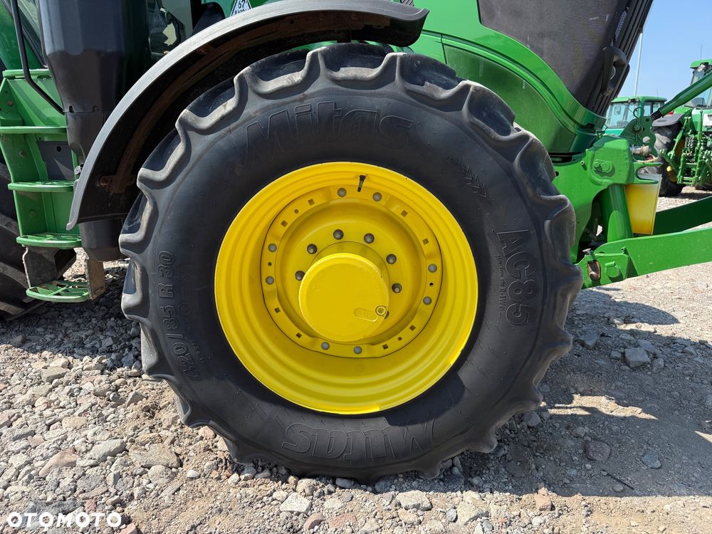 John Deere 6195R - 11