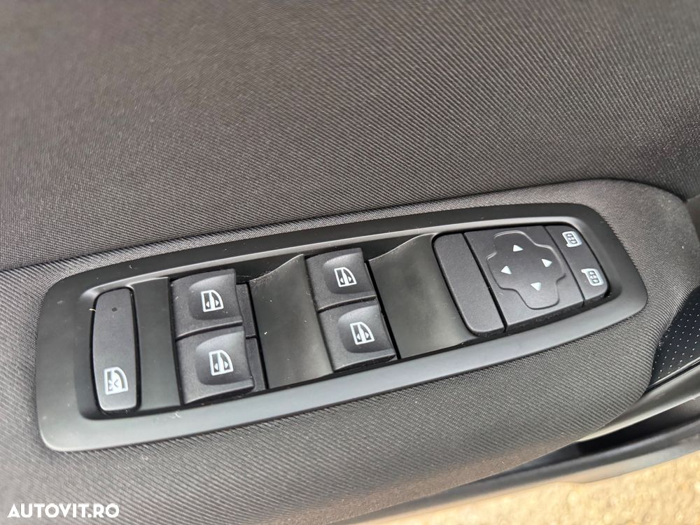 Renault Megane TCE 114 GPF Life - 20