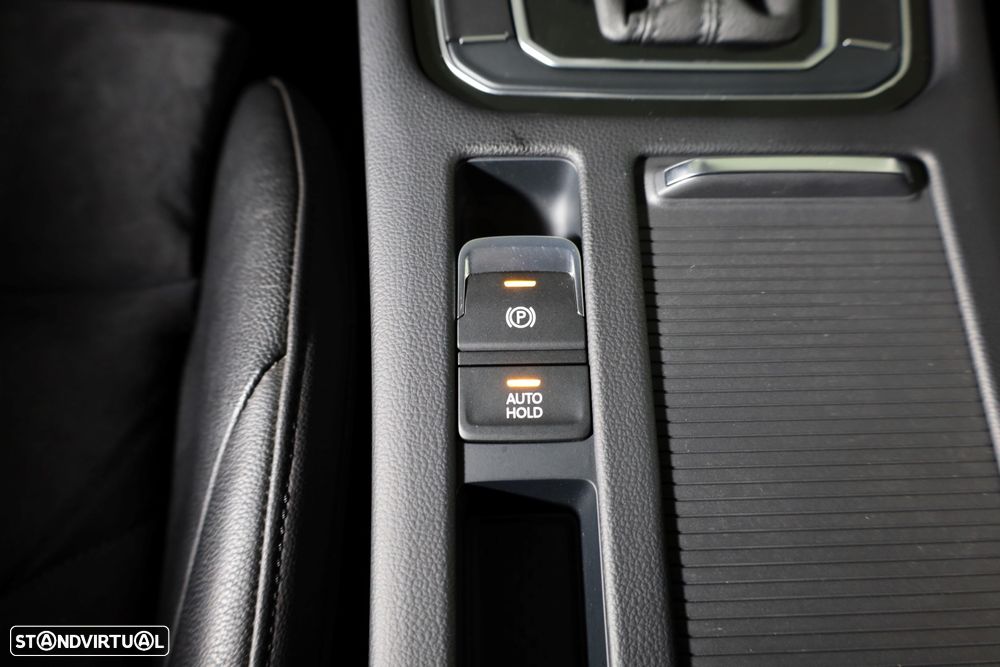 VW Arteon 2.0 TDI Elegance DSG - 18