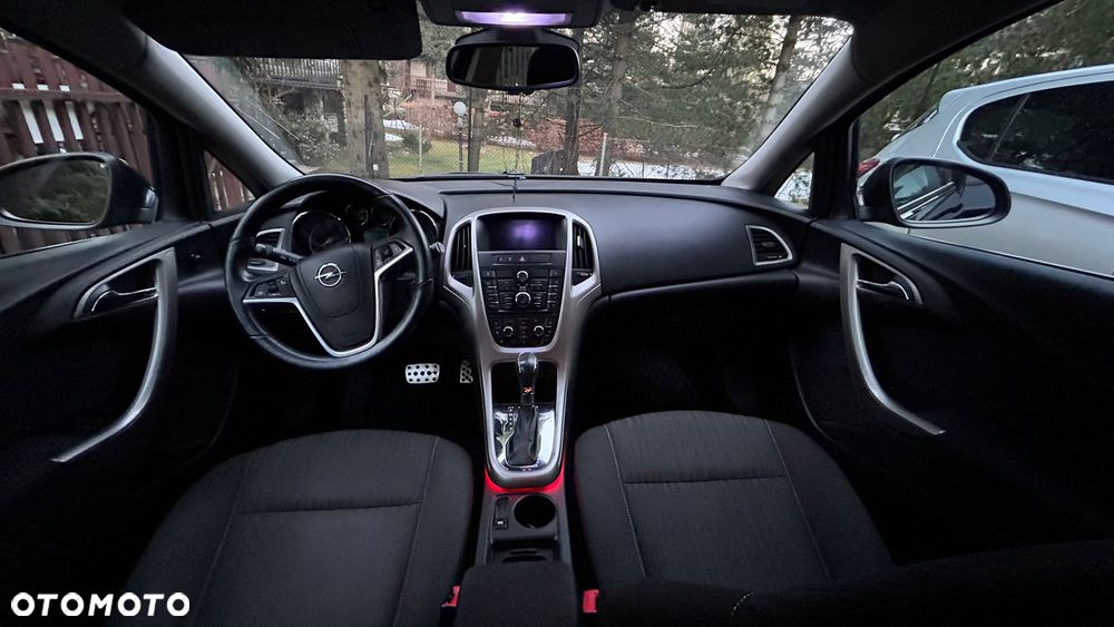 Opel Astra 2.0 CDTI Enjoy - 2