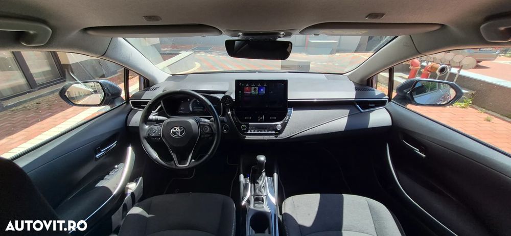 Toyota Corolla 1.8 HSD Business - 14