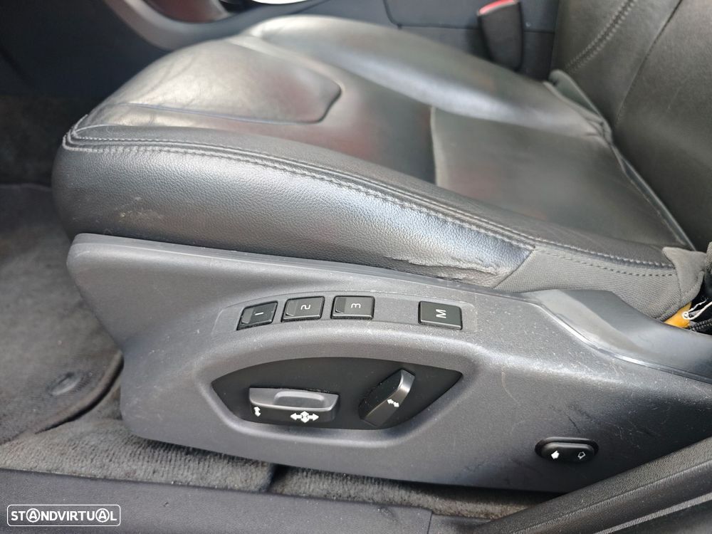 Volvo V60 2.0 D4 Summum Geartronic - 22