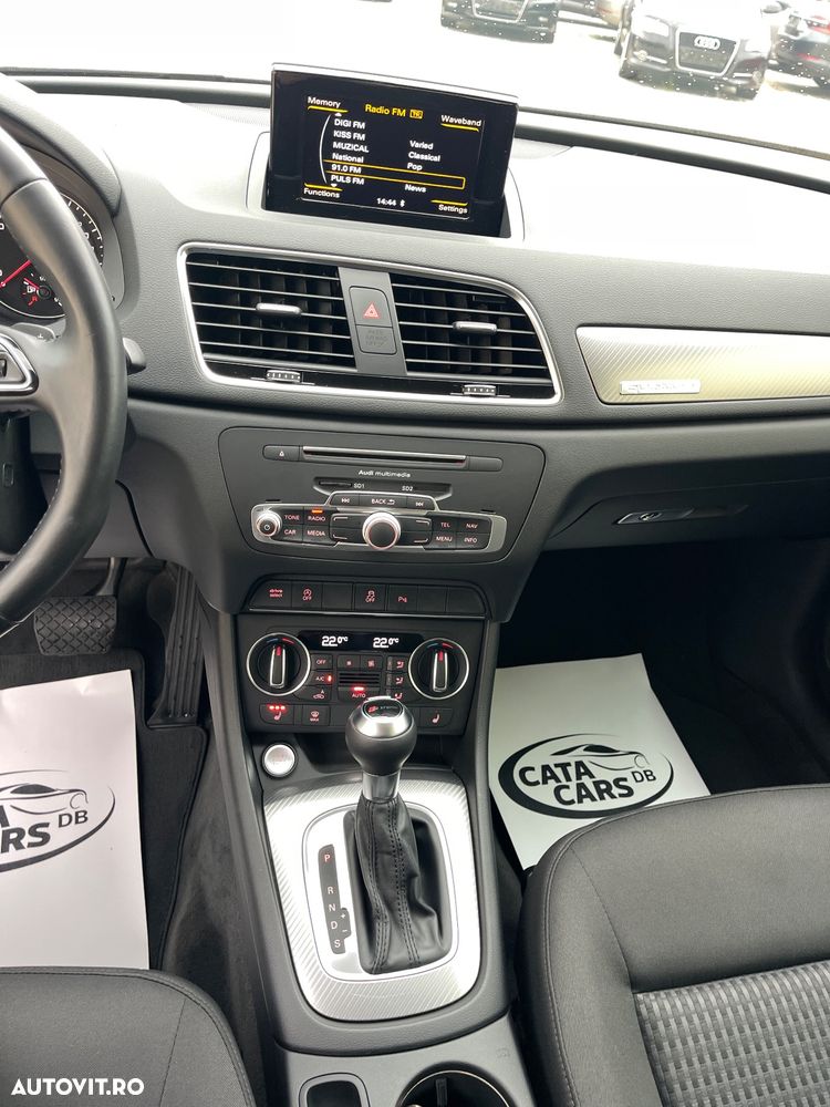 Audi Q3 2.0 TDI Quattro Stronic Design - 31