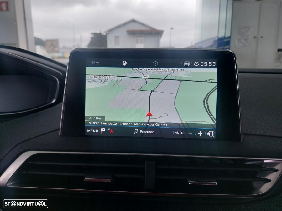 Peugeot 5008 1.5 BlueHDi Allure EAT8 - 19