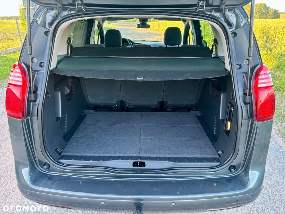 Peugeot 5008 - 14