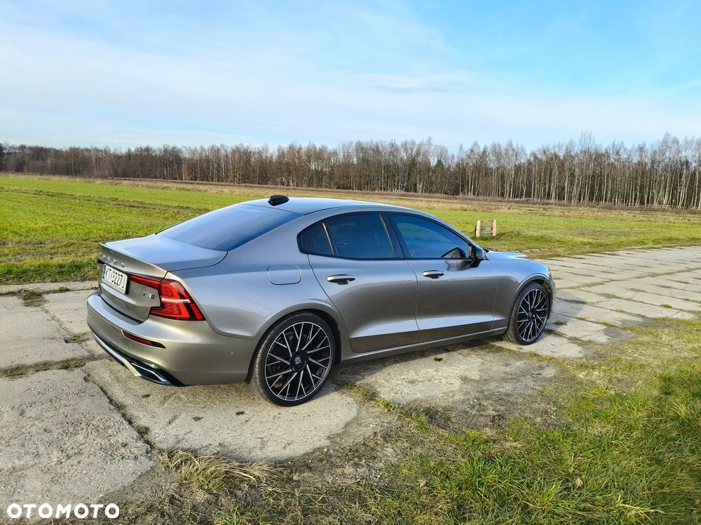 Volvo S60 T8 Twin Engine AWD Geartronic RDesign - 7